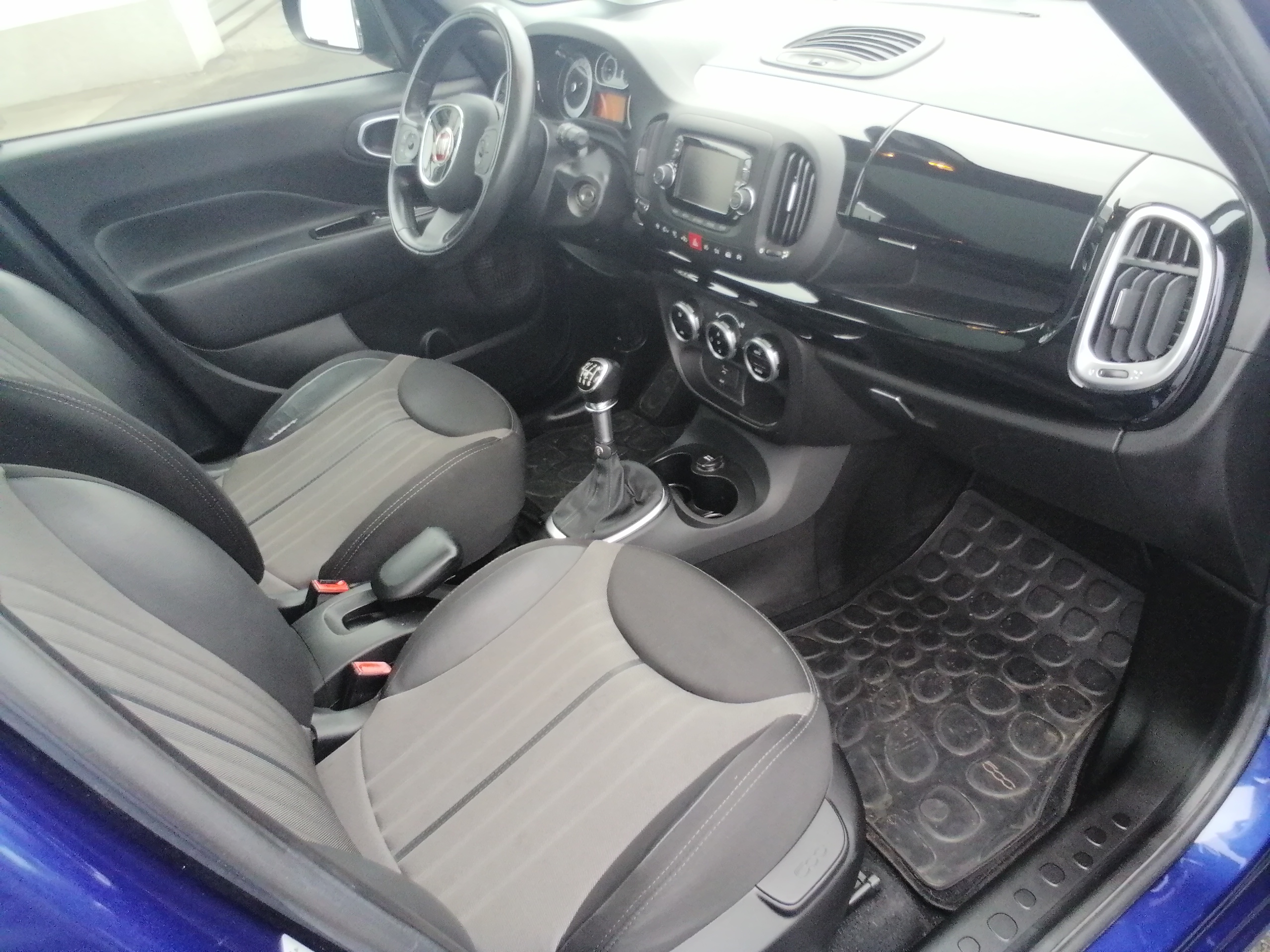 Fiat 500L Lounge PANO TELEFON GRA PDC