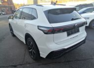 Volkswagen Tiguan 1.5 eHybrid R-Line PANO AHK NAVI ACC BlackStyle
