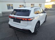Volkswagen Tiguan 1.5 eHybrid R-Line PANO AHK NAVI ACC BlackStyle