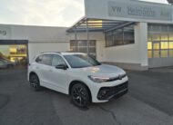 Volkswagen Tiguan 1.5 eHybrid R-Line PANO AHK NAVI ACC BlackStyle