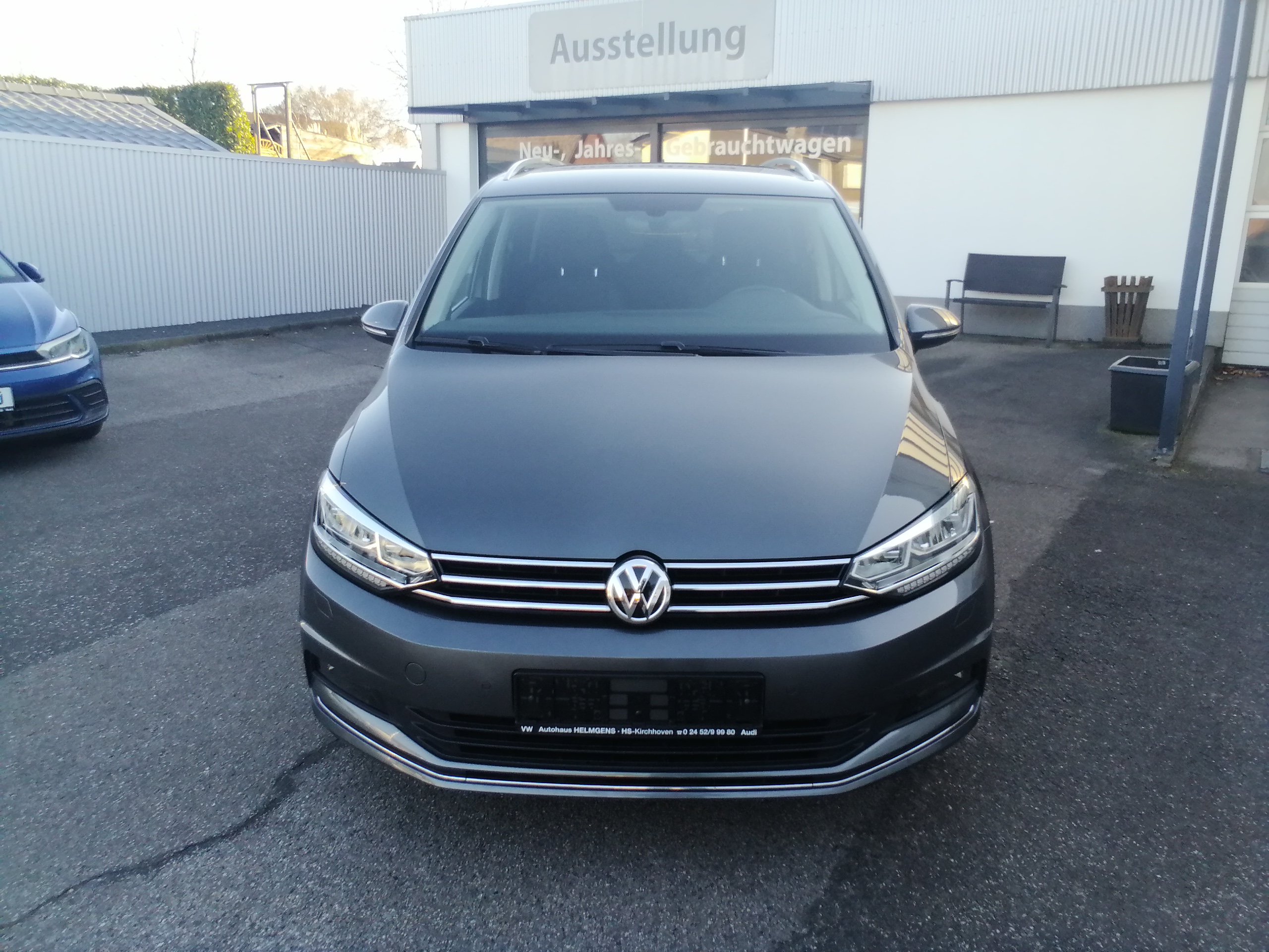 VW TOURAN 2,0TDI 150 PS DSG Highline AHK NAVI ACC 7Sitze