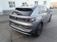 Volkswagen T-Roc 1.5 eTSI 150 PS LIFE LED AHK KAM ACC
