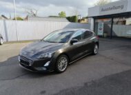 Ford Focus Titanium 1,5 TDCI AUTOMATIK LED AHK KAM NAVI PANO SHZ ACC