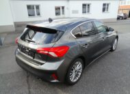 Ford Focus Titanium 1,5 TDCI AUTOMATIK LED AHK KAM NAVI PANO SHZ ACC