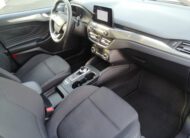 Ford Focus Titanium 1,5 TDCI AUTOMATIK LED AHK KAM NAVI PANO SHZ ACC