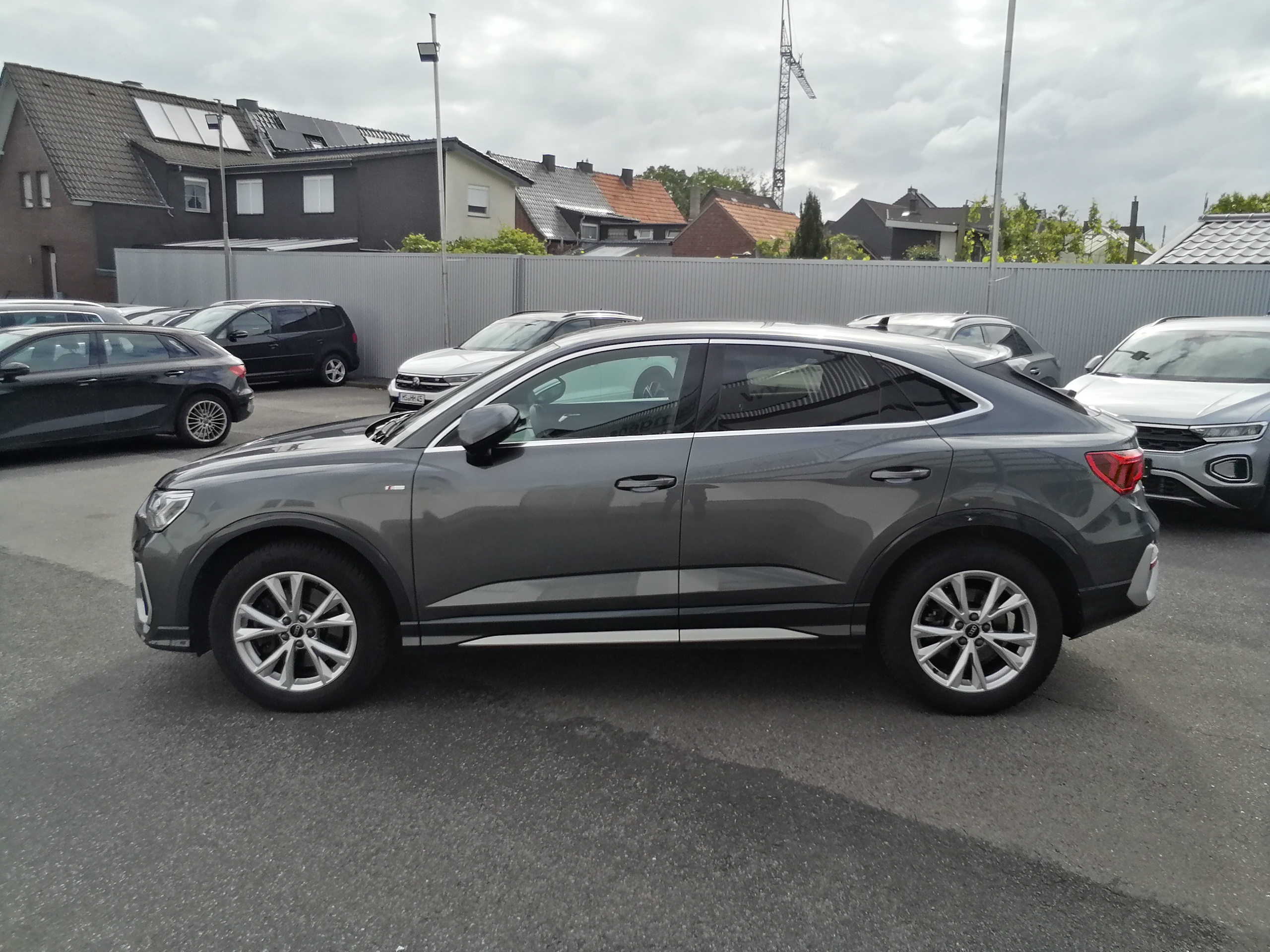 Audi Q3 Sportback 40 TFSI Quattro S line 190 PS LED AHK