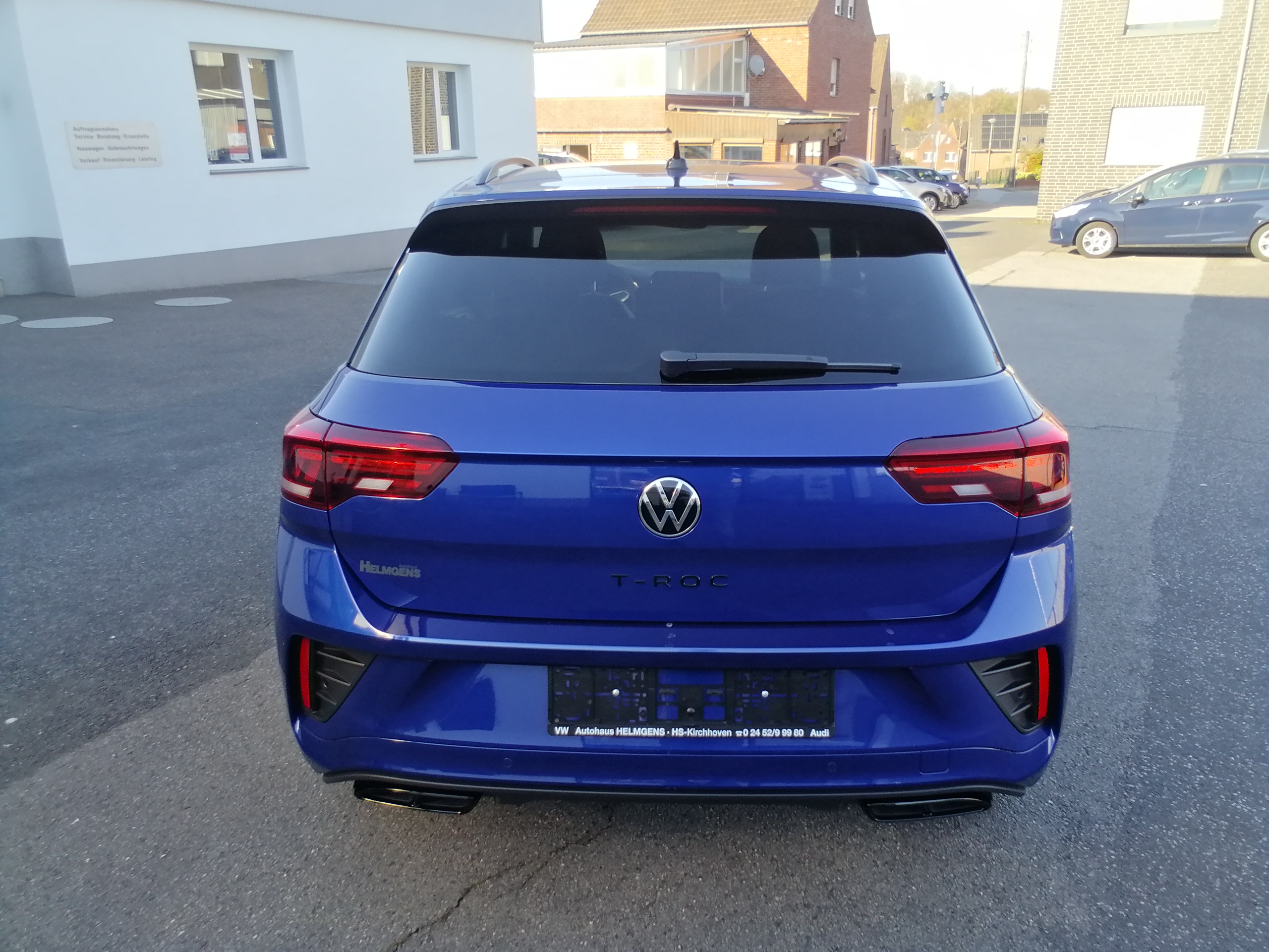 VW T-Roc R-Line 150 PS DSG Black Style AHK EPaket KAM