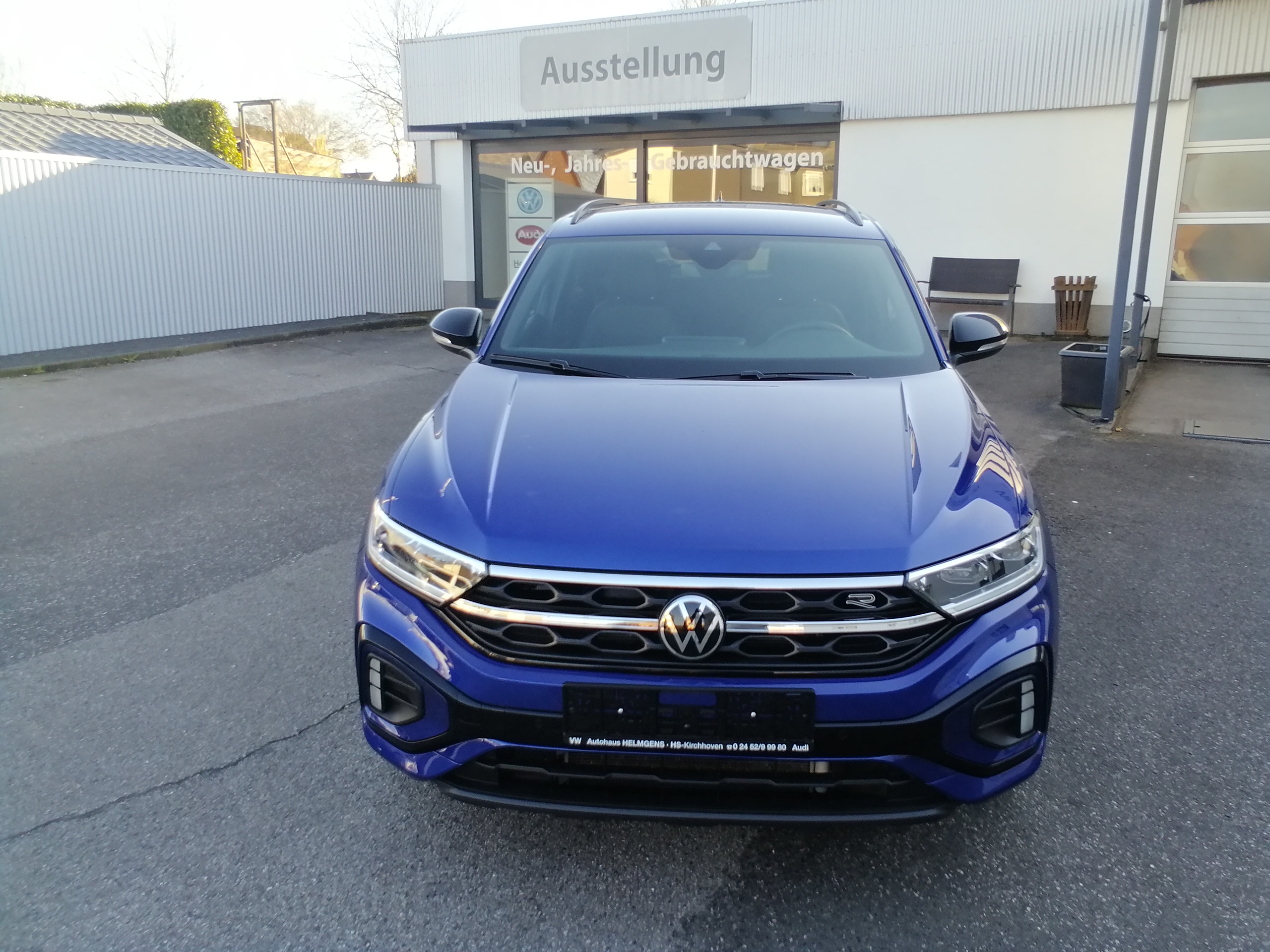 VW T-Roc R-Line 150 PS DSG Black Style AHK EPaket KAM