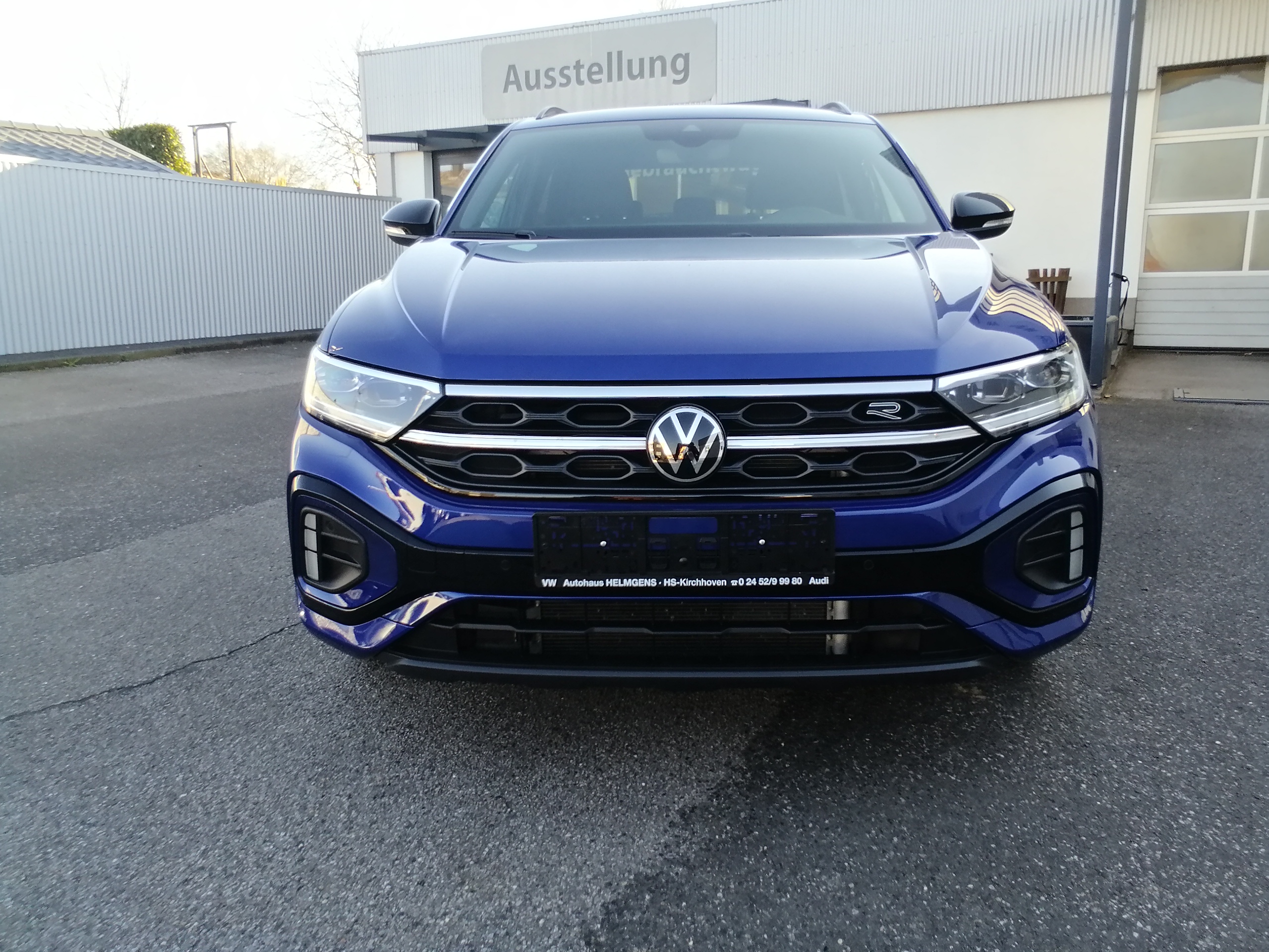 VW T-Roc R-Line 150 PS DSG Black Style AHK EPaket KAM