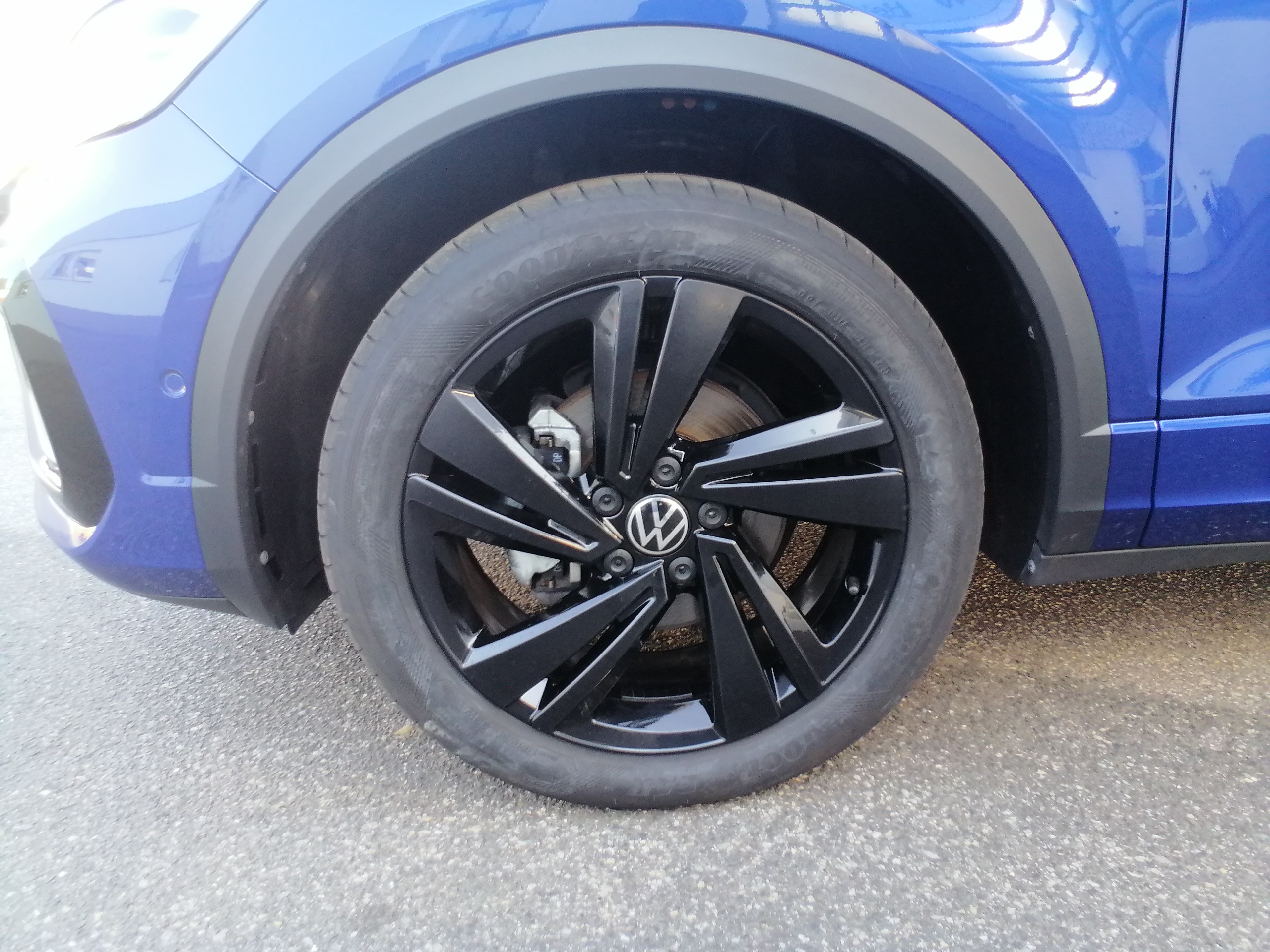 VW T-Roc R-Line 150 PS DSG Black Style AHK EPaket KAM