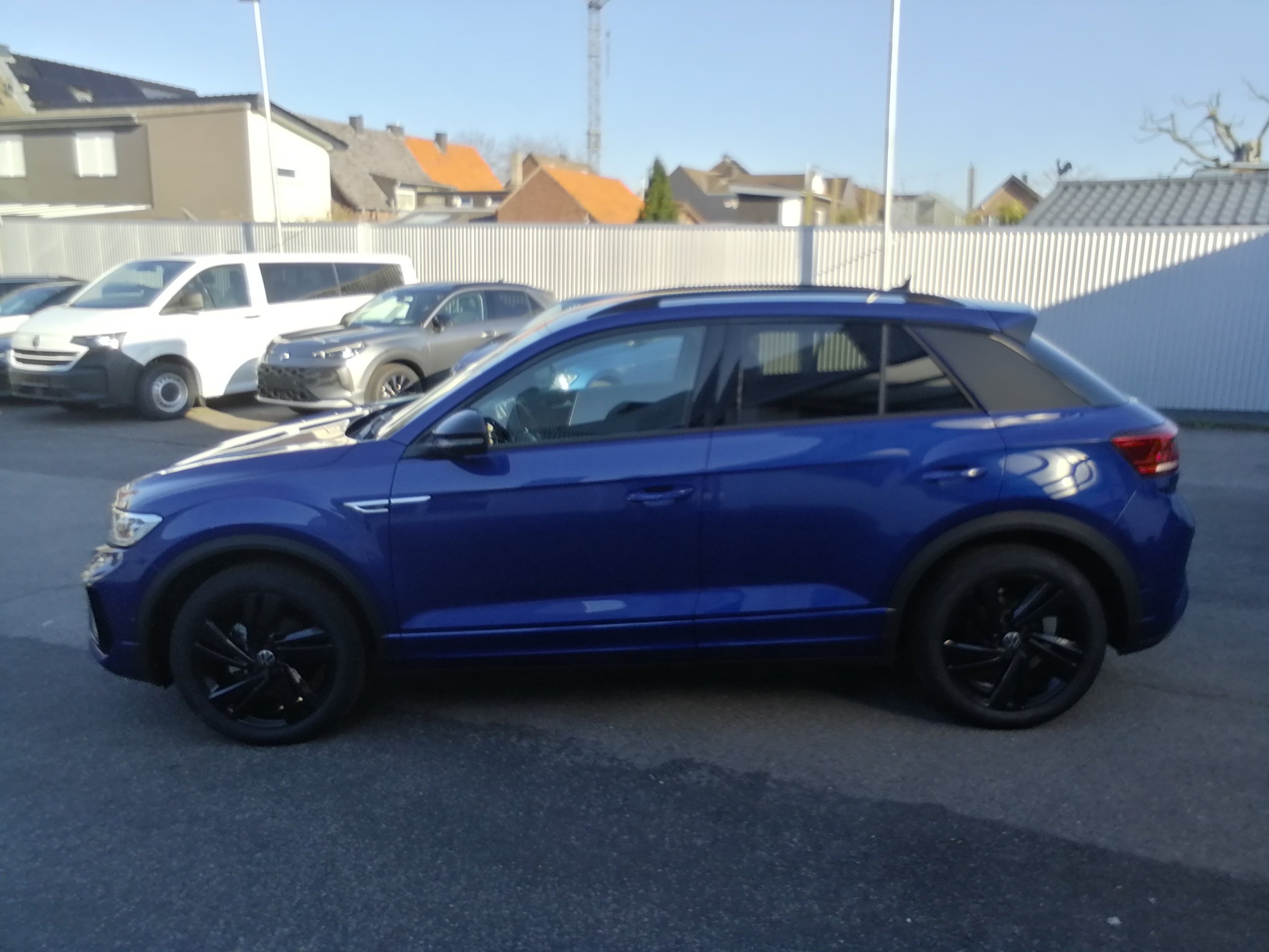 VW T-Roc R-Line 150 PS DSG Black Style AHK EPaket KAM