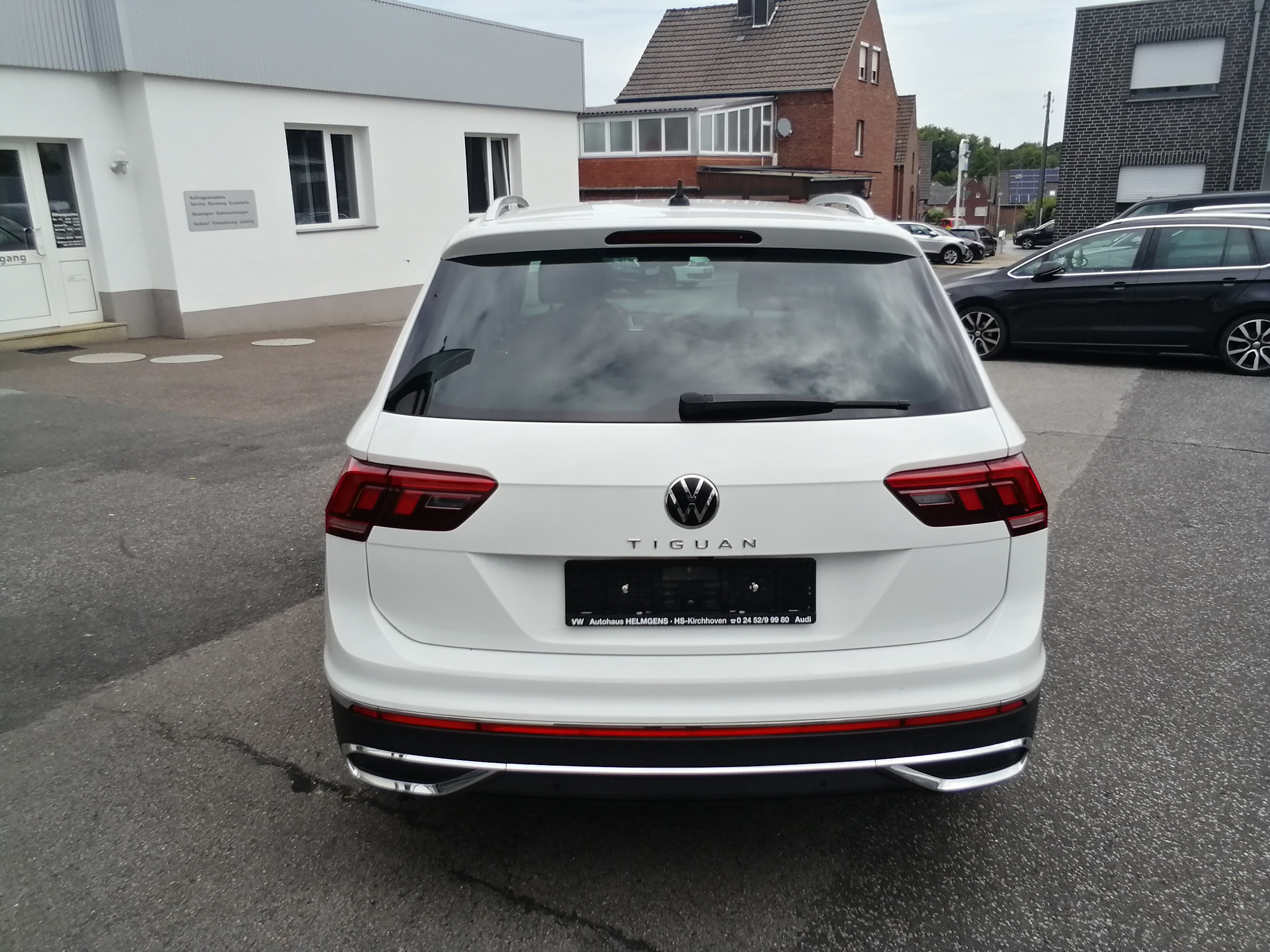 VW Tiguan 1,5 TSI DSG Elegance LED NAVI KAM SHZ ACC EPAKET