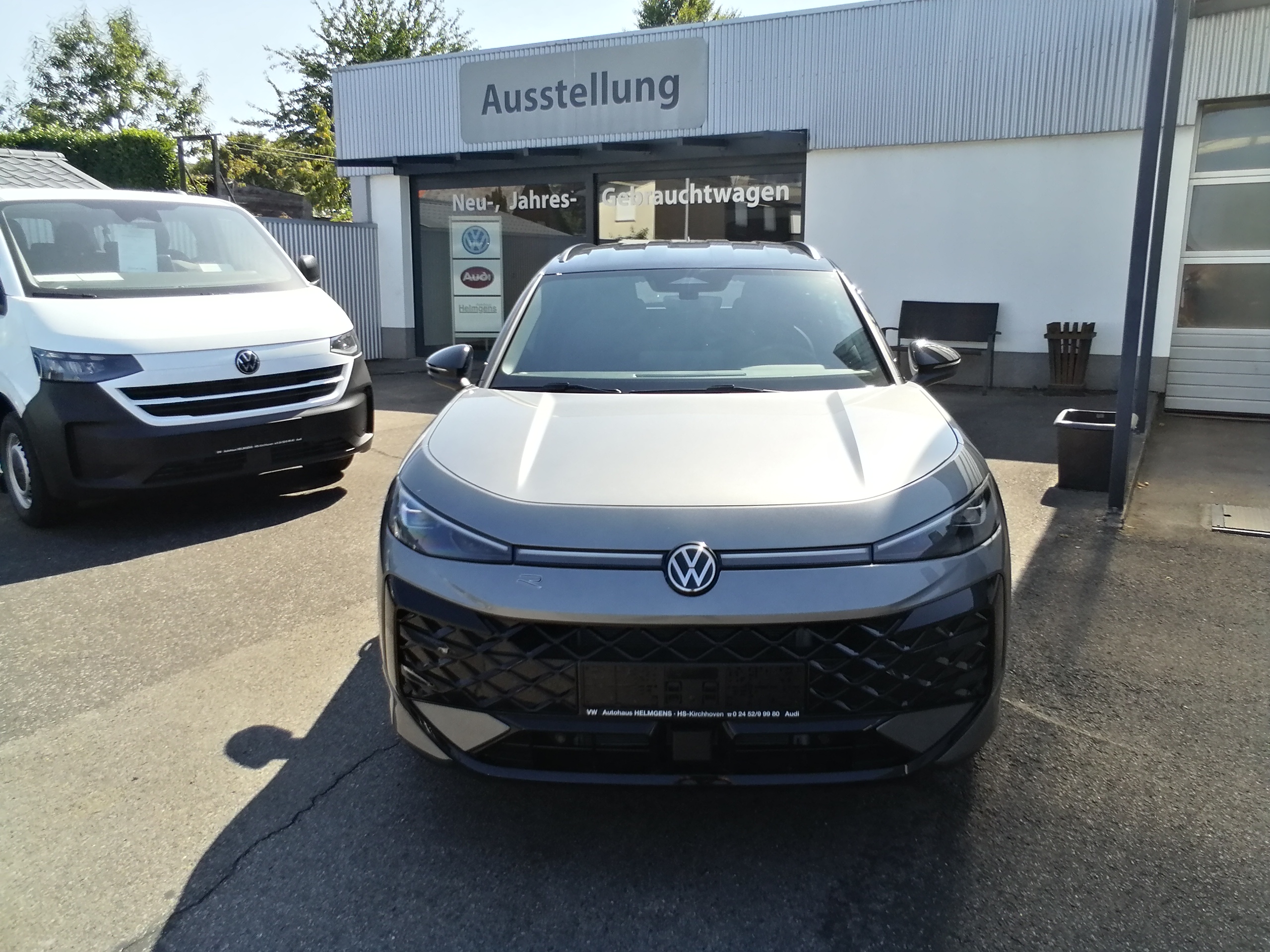 VW T-ROC 1.5 eTSI 150 PS R-Line IQ LIGHT AHK KAM ACC EKlappe
